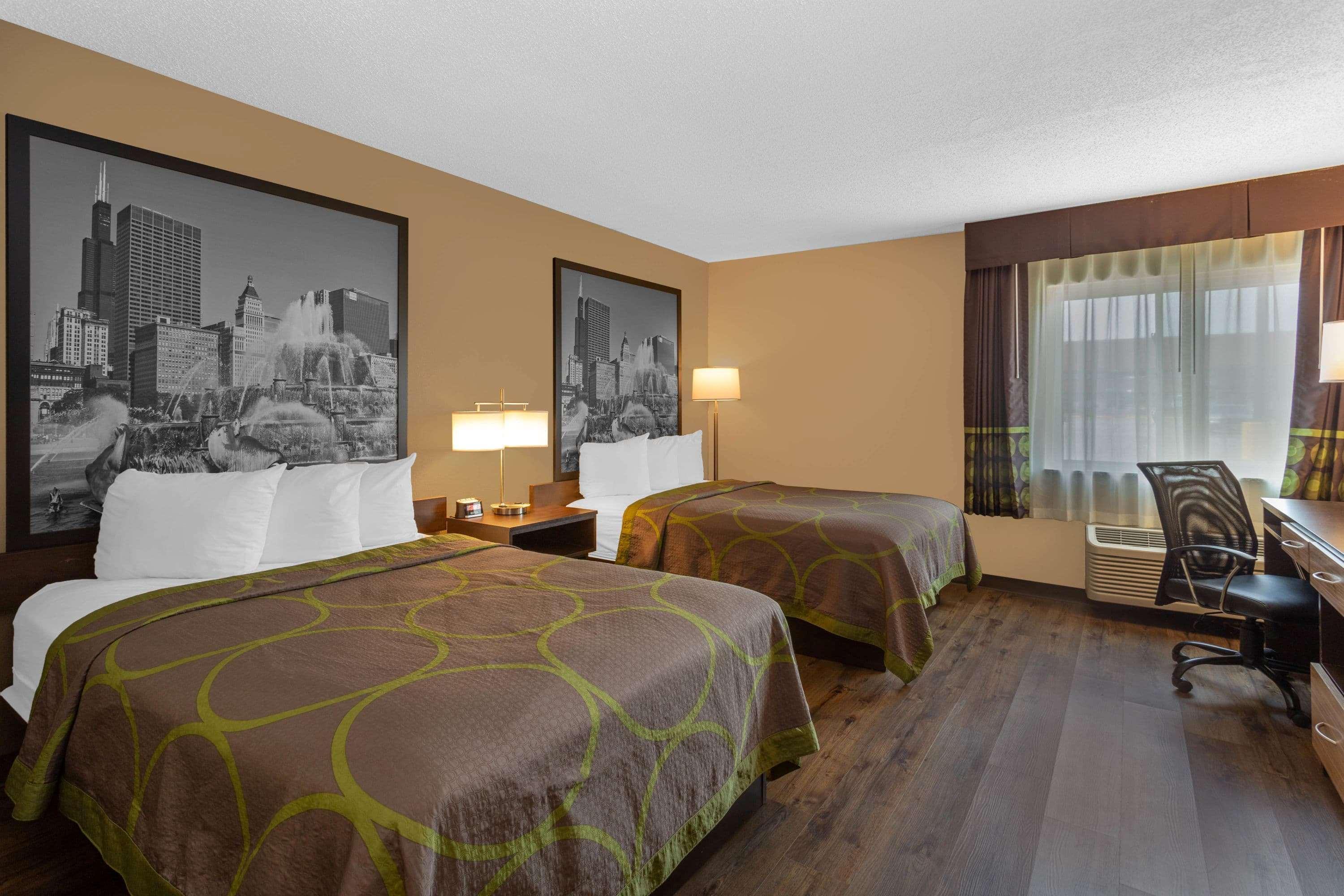 Super 8 By Wyndham South Holland Otel Dış mekan fotoğraf