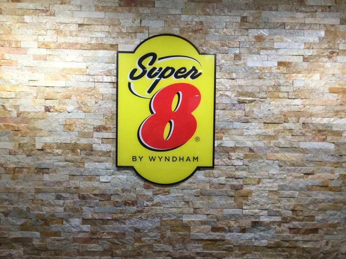 Super 8 By Wyndham South Holland Otel Dış mekan fotoğraf